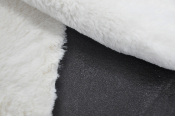 ropa al aire libre casual del pelo del conejo de 410gsm 100%pu