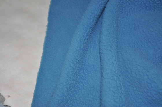 poliéster 320gsm 100% el 150cm CW o tela polar ajustable del paño grueso y suave