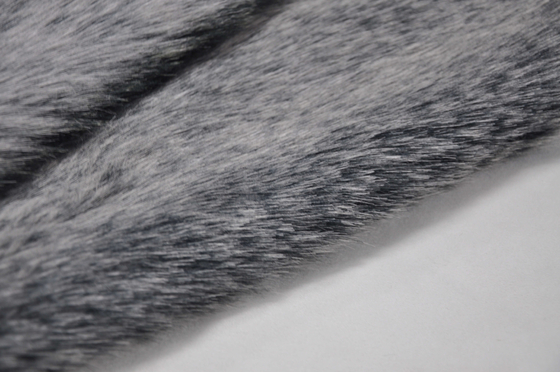 tela larga sólida gris de la piel del pelo, la combinación perfecta de elegancia y de estilo moderno