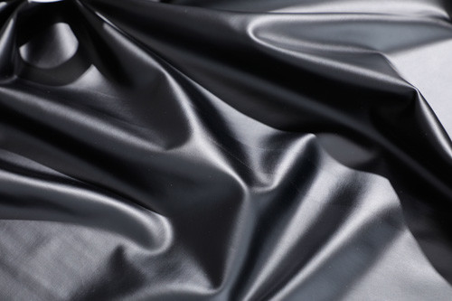 PU el 137cm negra sólida de cuero, cuero artificial de la PU de la prenda impermeable