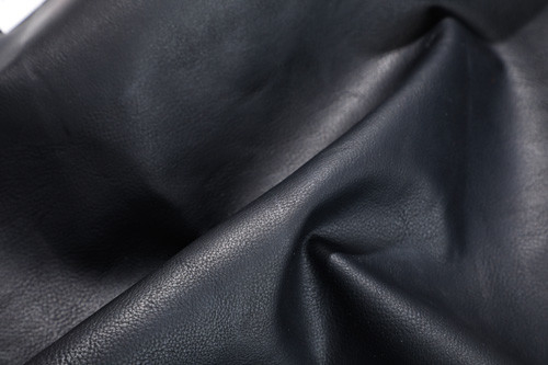 Cuero respirable sólido negro de la PU, cuero impermeable de la PU del 137cm