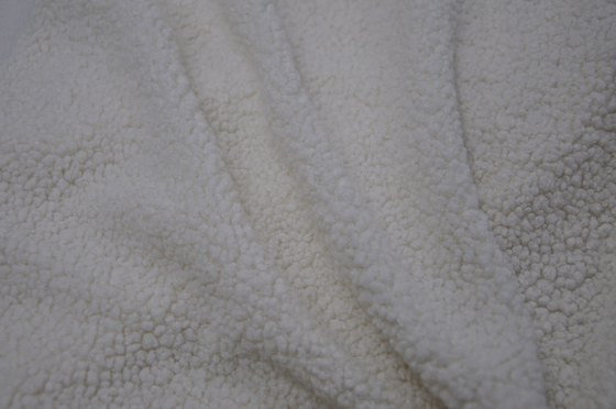 Poliéster 100% el 150cm CW o tela ajustable de 310gsm falsa Sherpa