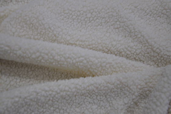 Poliéster 100% el 150cm CW o tela ajustable de 310gsm falsa Sherpa