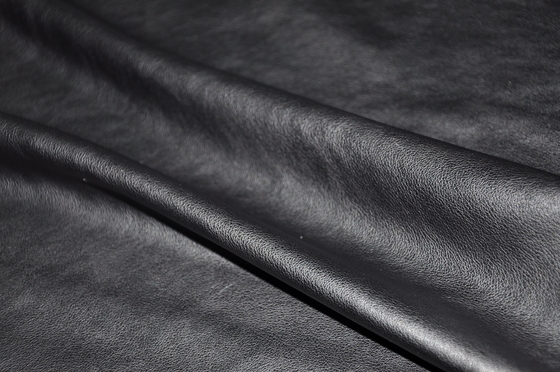 El 100% cubrió falsa PU gruesa Shell Fabric de cuero de la PU el 137cm