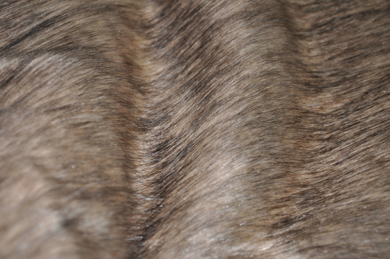 El Fox largo falso, calidad de la tela el 150cm de la piel del pelo de Brown garantizada, le trae la última experiencia de lujo
