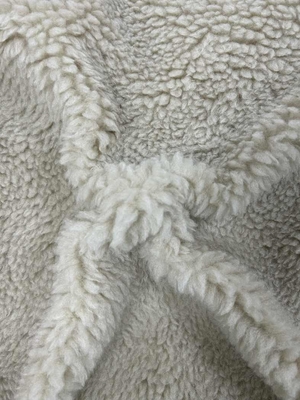 Tejido de poliéster 100% Sherpa 150cm CW o ajustable 500gm